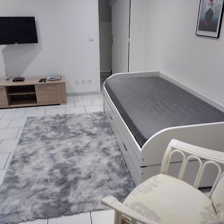 Studio Charmant Canape Lit Netflix Prime Video Wifi Dazn لو هافر المظهر الخارجي الصورة